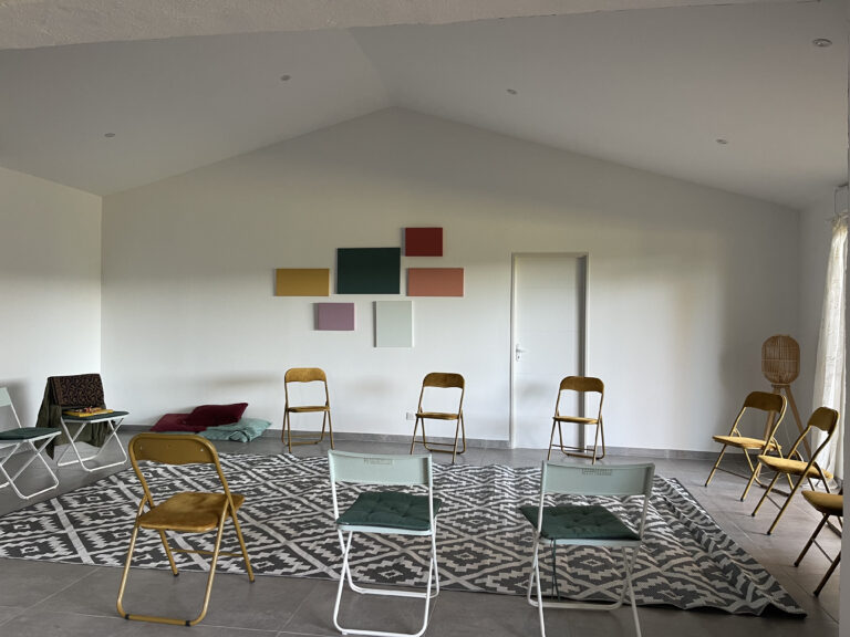 Constellations - anais authelain - salle lumineuse